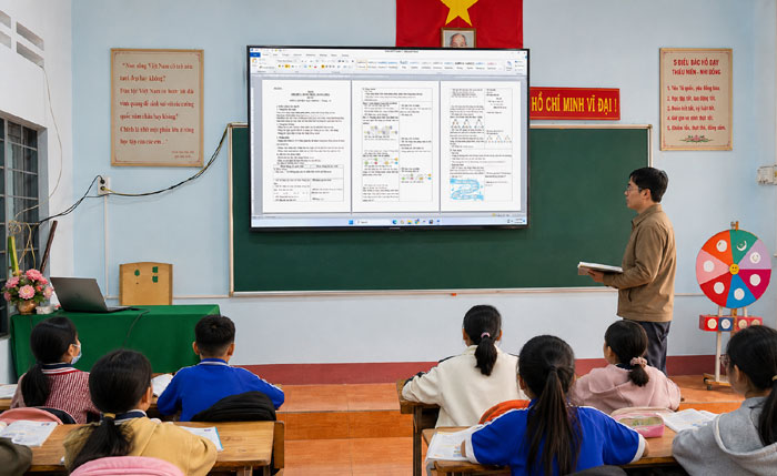 Thày minh dạy tích hợp môn Toán